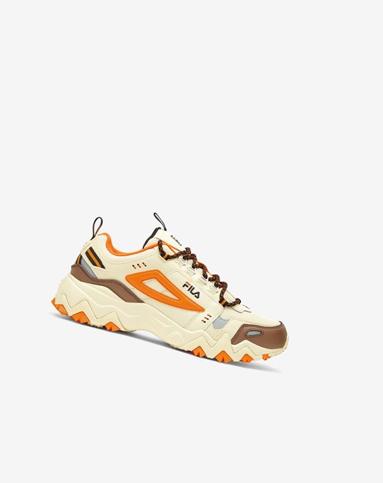 Fila Oakmont Tr Sneakers Fcrm/Blk/Shor | FGSMY-3865